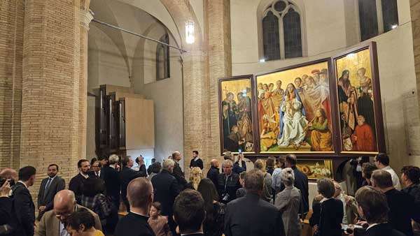 Triegel-Altar in Rom. Link zum Artikel